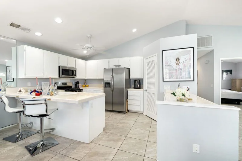 42885 Scirocco, Palm Desert, CA 92211