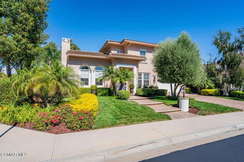 4194 Dakota, Moorpark, CA 93021