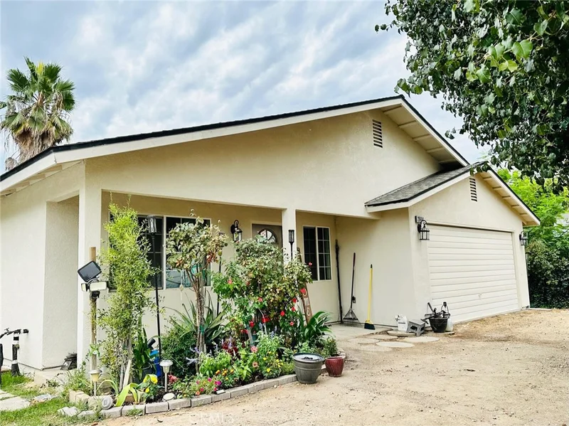 29444 Yates, Madera, CA 93637