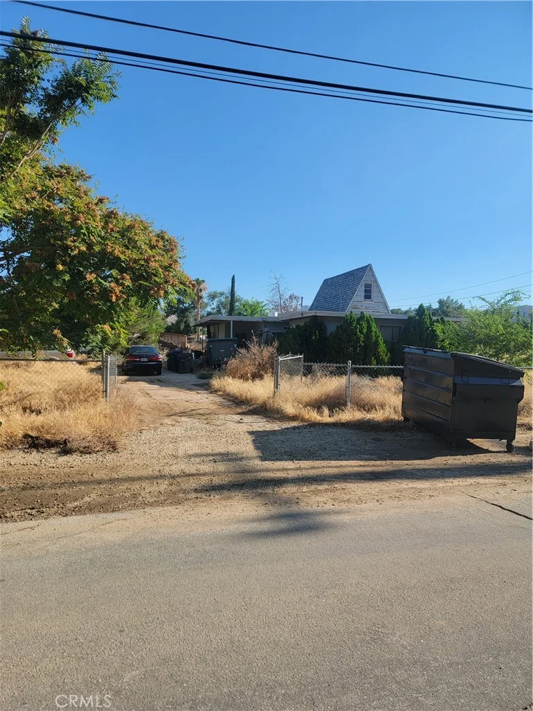 4518 Avenue M4, Lancaster, CA 93536