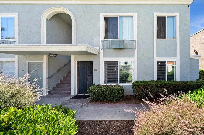 1240 Broadway #13 #13, Escondido, CA 92026