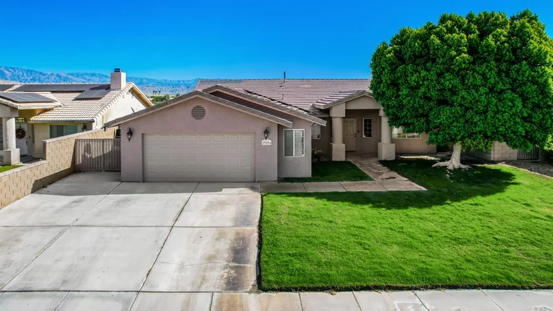 29894 Santa Rosa, Cathedral City, CA 92234