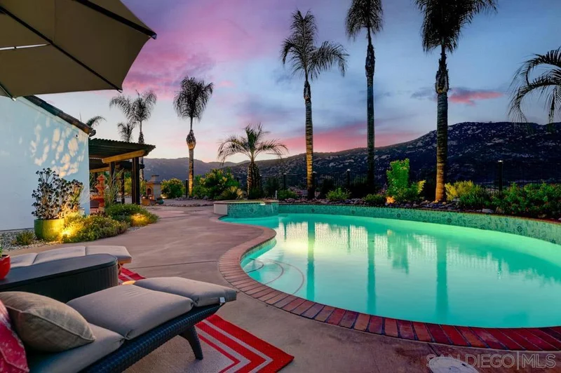 9062 Summerhill Pt, Alpine, CA 91901