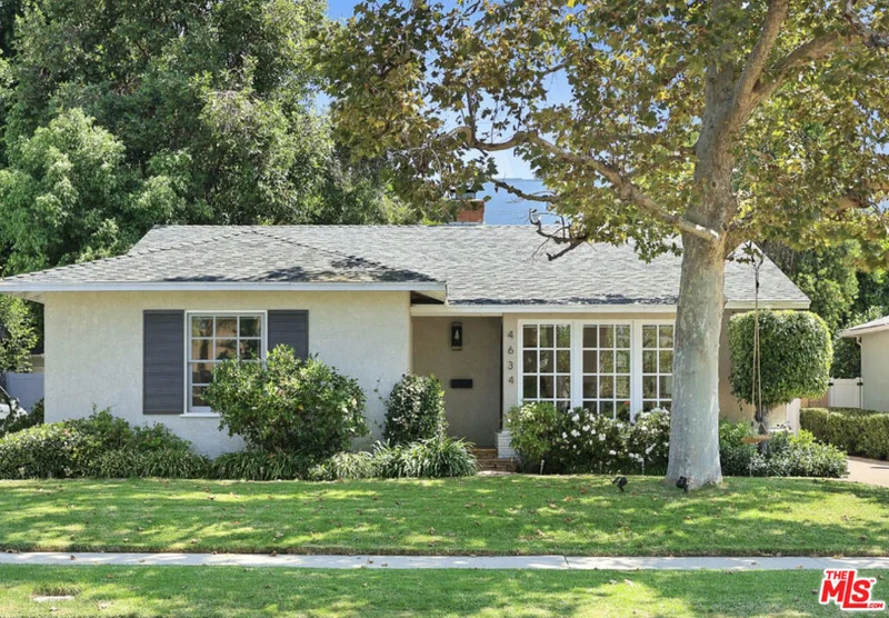 4634 Nagle, Sherman Oaks, CA 91423