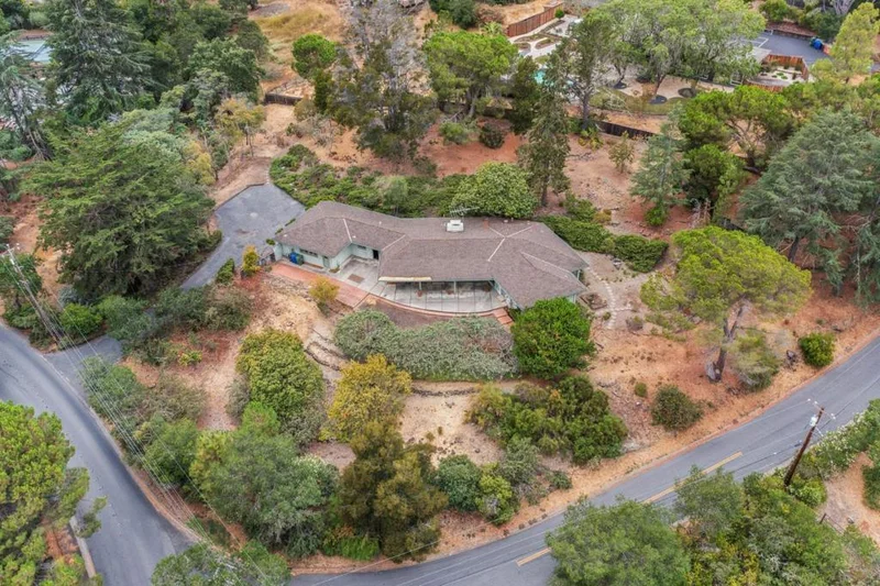 510 Woodside Drive, Woodside, CA 94062