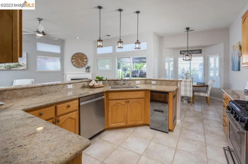 424 Gravenstein Ter, Brentwood, CA 94513