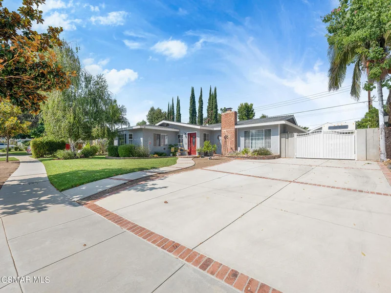 1225 Balsamo, Simi Valley, CA 93065