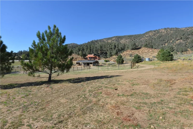 8563 Cuddy Valley, Frazier Park, CA 93225