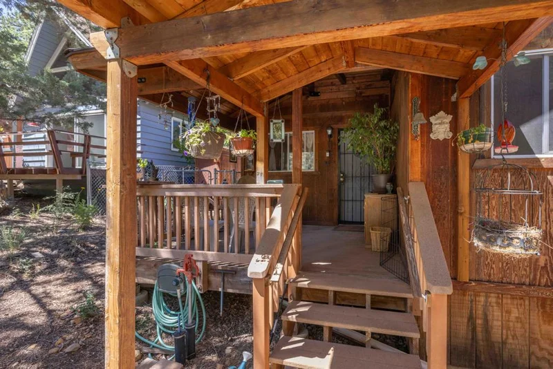 774 Highland, Sugarloaf, CA 92386