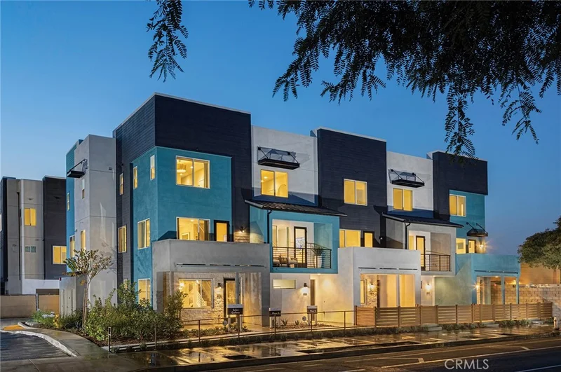 848 Harbor, Santa Ana, CA 92704