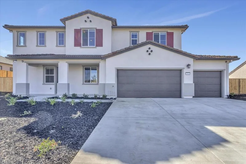 272 Vienna, Hollister, CA 95023