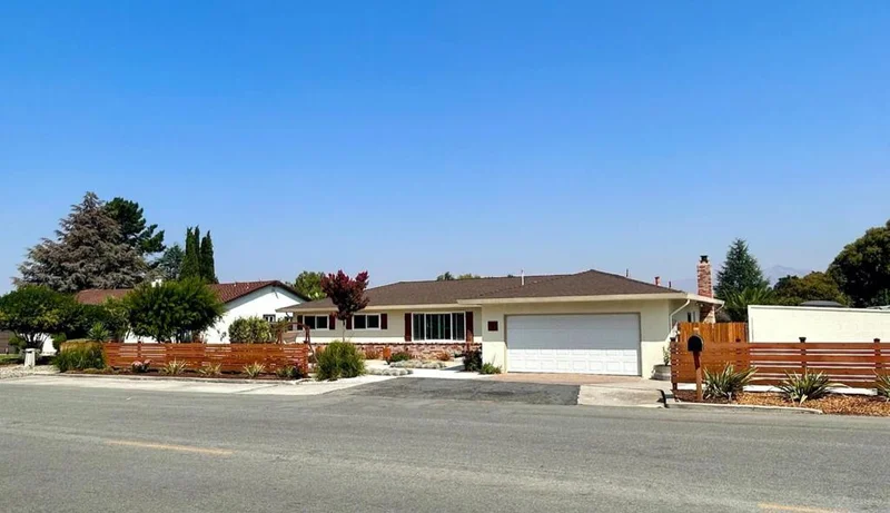 421 Donald, Hollister, CA 95023