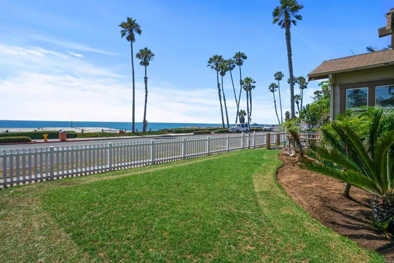 624 Pacific, Oceanside, CA 92054