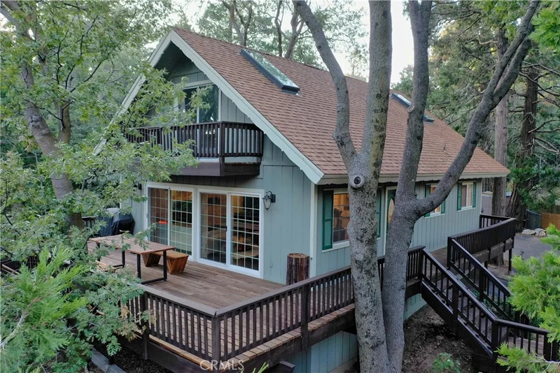 1049 Chillon, Crestline, CA 92325