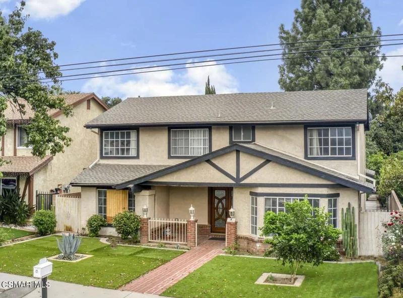 10420 Topanga Canyon, Chatsworth, CA 91311
