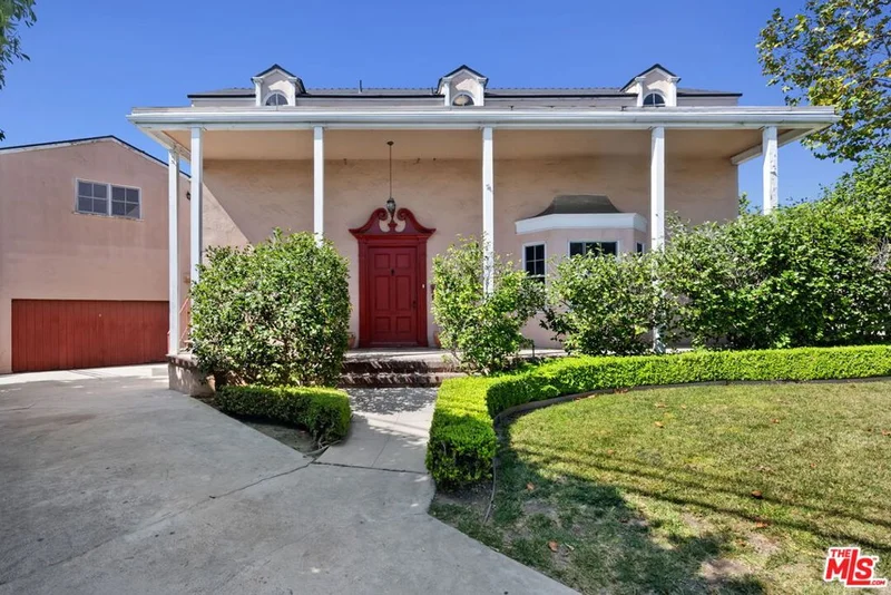 10268 Kincardine, Los Angeles, CA 90064