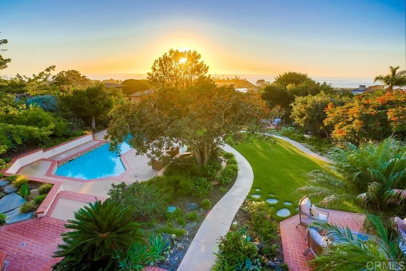 621 Granados, Solana Beach, CA 92075