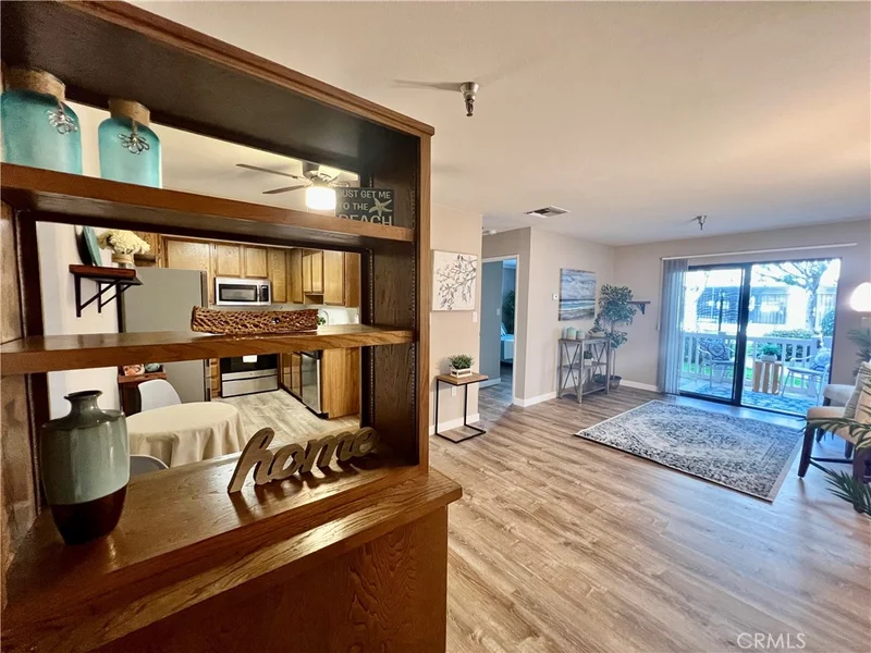 18900 Delaware #107, Huntington Beach, CA 92648