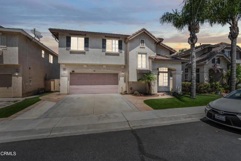 630 Calle Laguna, Oxnard, CA 93030