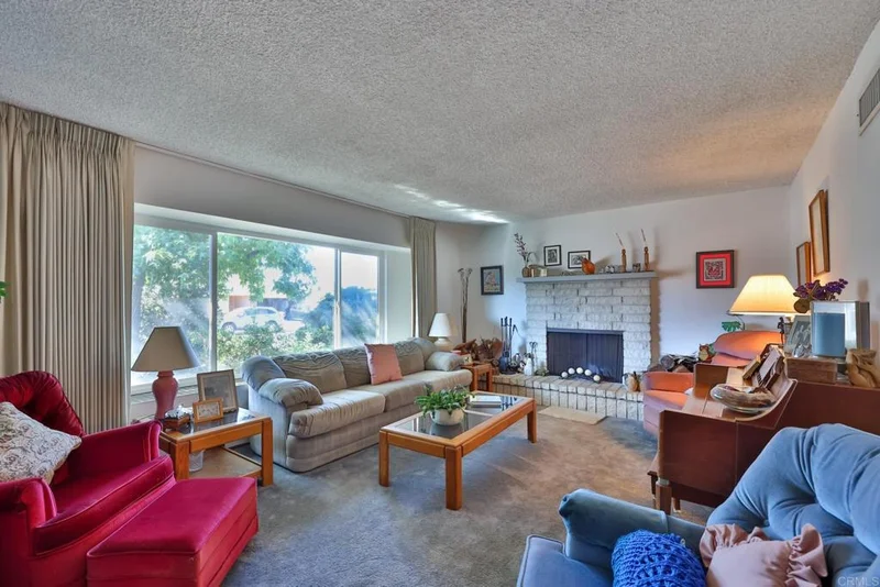 191 Bearing, El Cajon, CA 92019