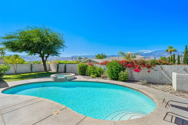 1 Waterloo, Rancho Mirage, CA 92270