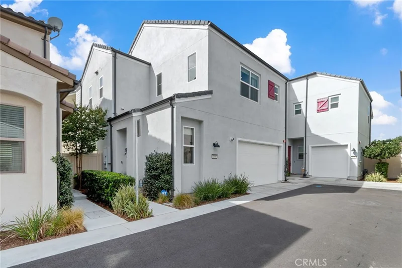4166 Horvath #106, Corona, CA 92883