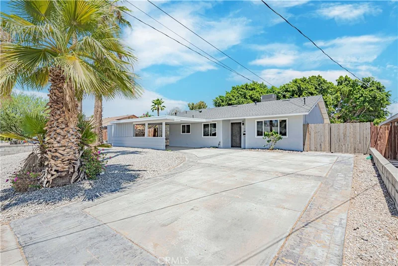 77300 Indiana, Palm Desert, CA 92211