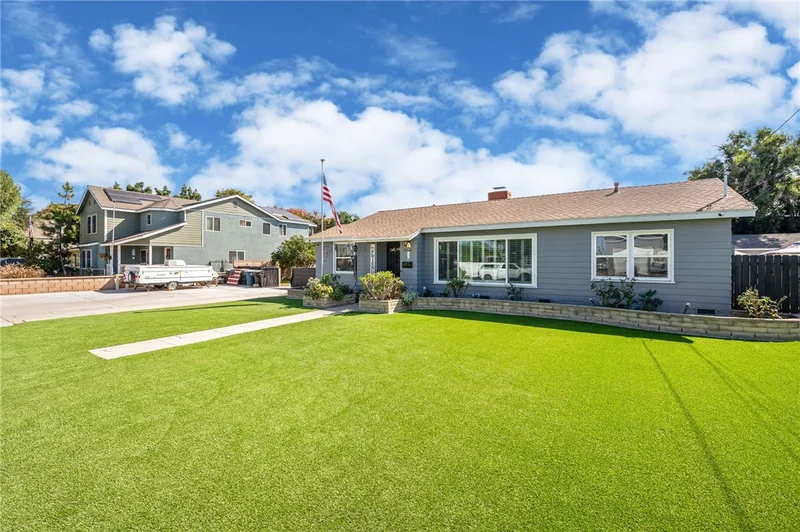 10320 Beach, Bellflower, CA 90706