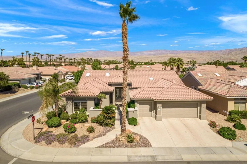 78826 Edgebrook, Palm Desert, CA 92211