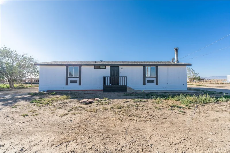 10240 E Avenue F-8, Lancaster, CA 93535