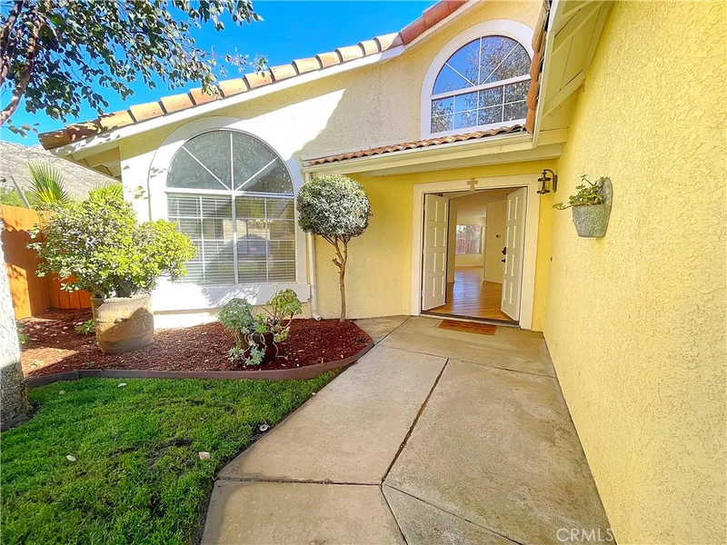 10300 Via Pavon, Moreno Valley, CA 92557