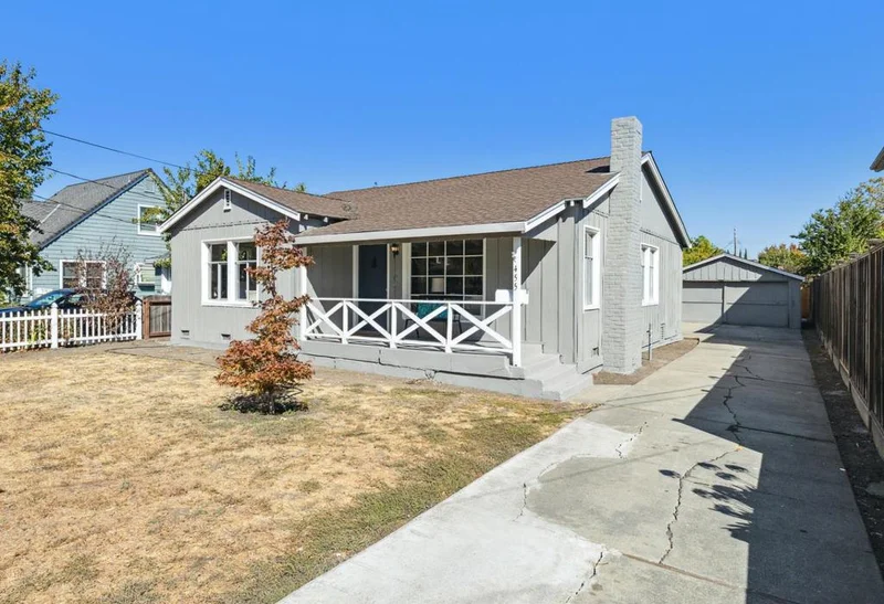 455 King, Redwood City, CA 94062
