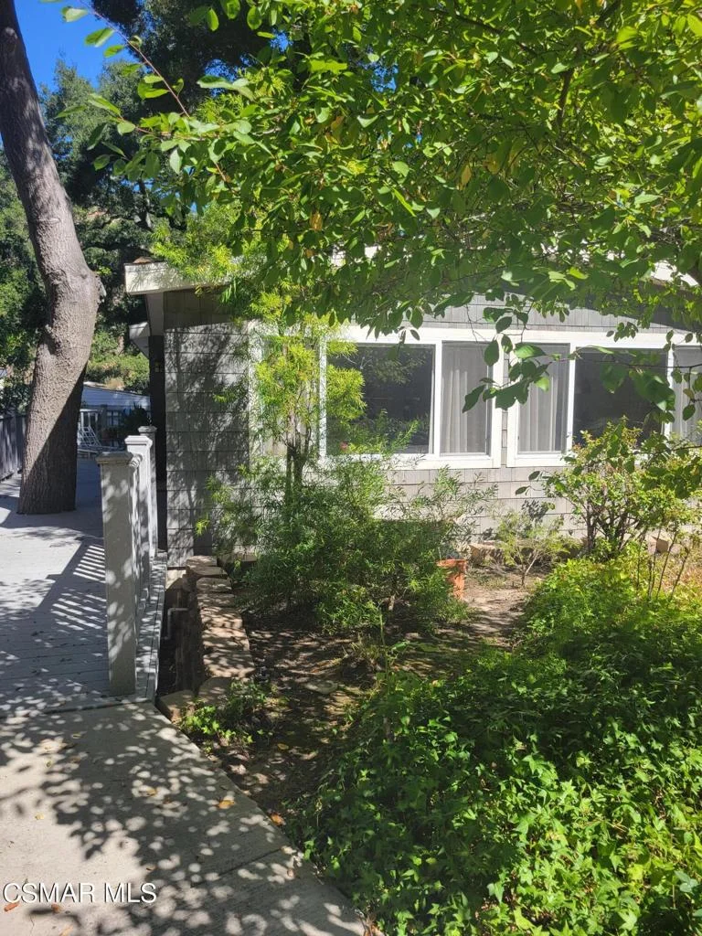 101 Merry Oak, Westlake Village, CA 91361