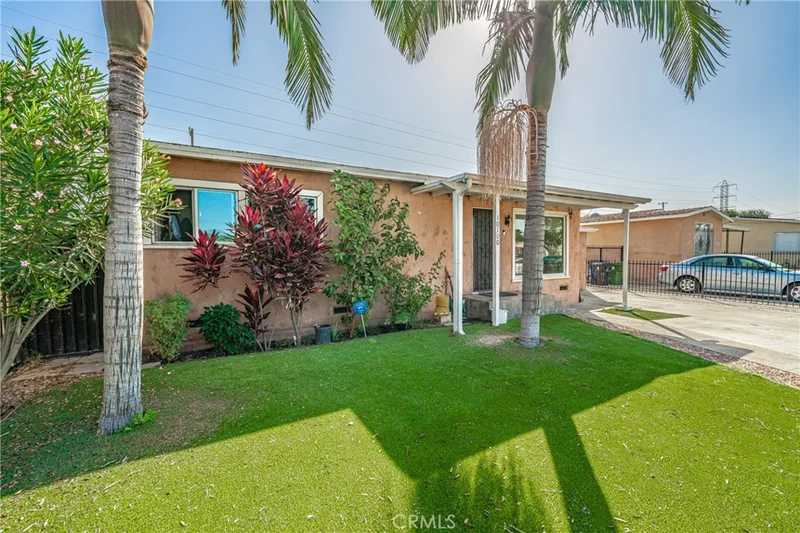 10100 Paloma, Los Angeles, CA 90002