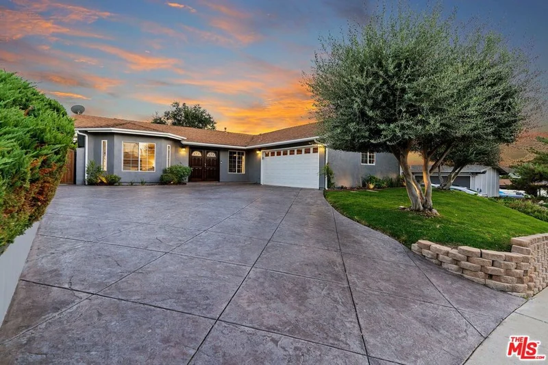 5430 Parkmor, Calabasas, CA 91302