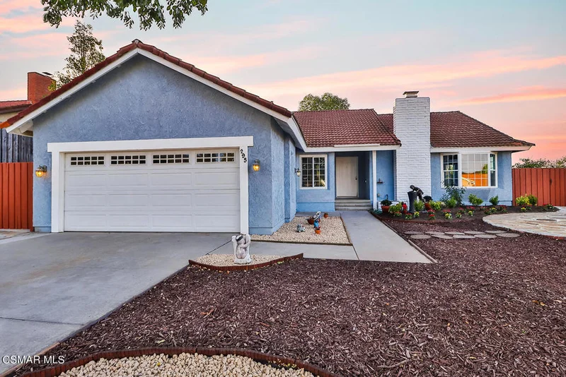 295 Mesa, Newbury Park, CA 91320
