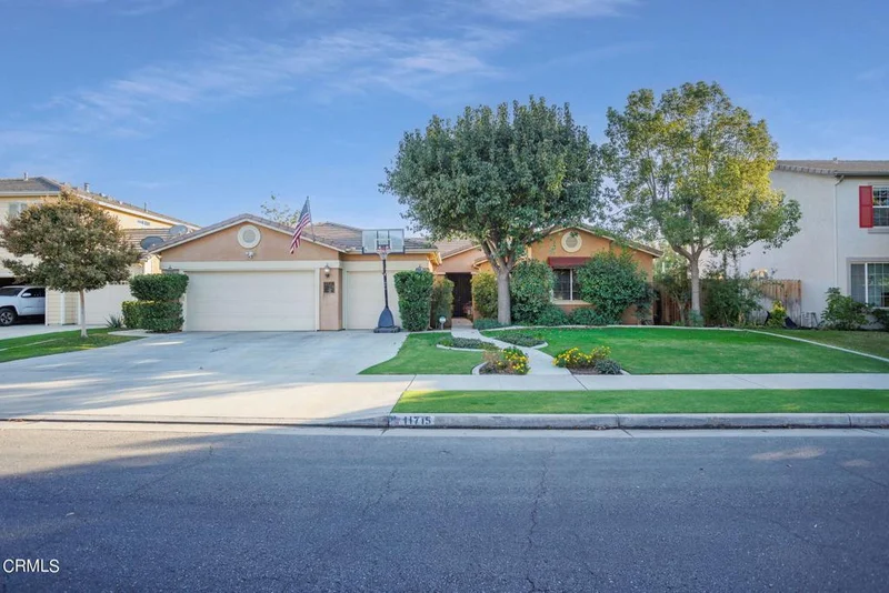 11715 Presidential, Bakersfield, CA 93312