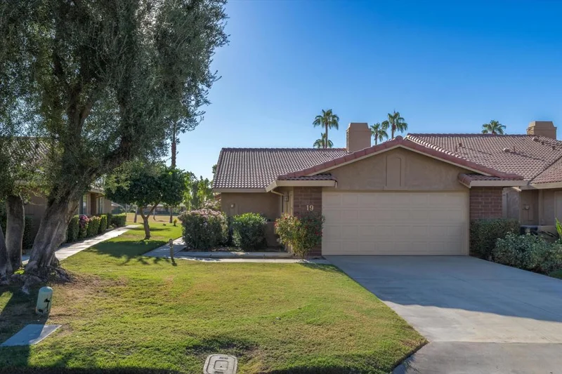 19 Joya, Palm Desert, CA 92260