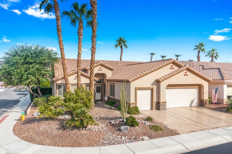 78598 Palm Tree, Palm Desert, CA 92211
