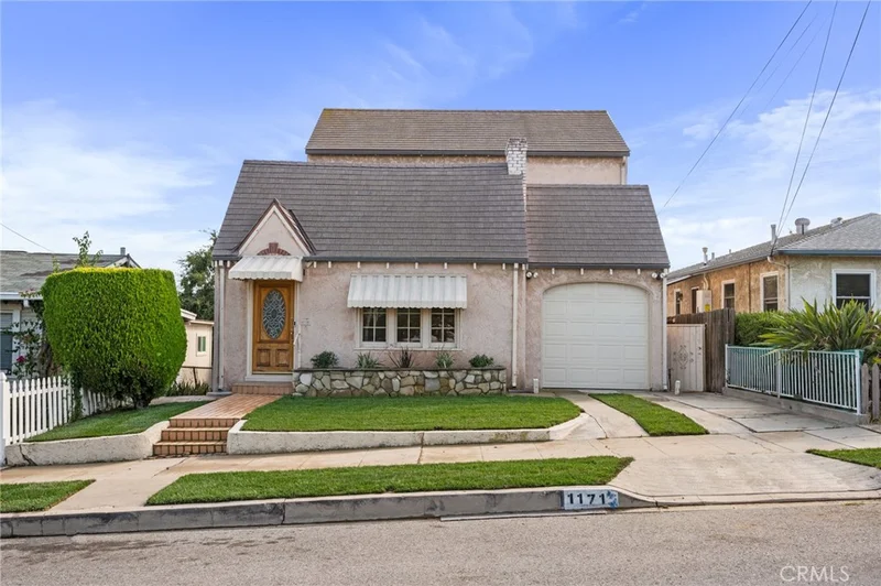 1171 2nd, San Pedro, CA 90731