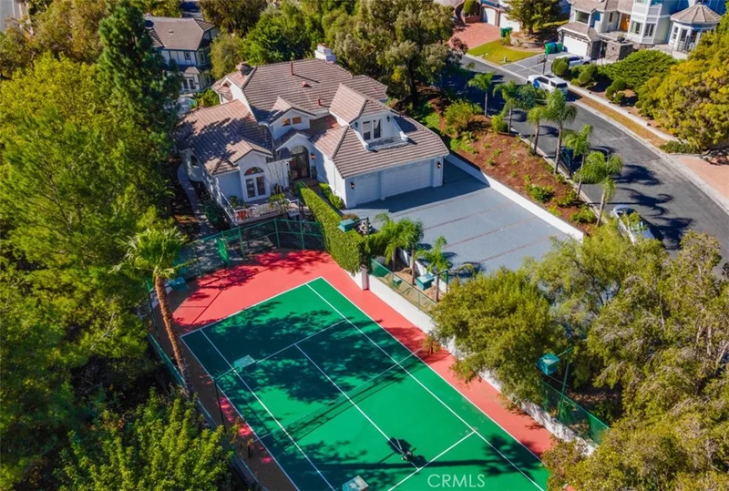 10282 Ambervale, North Tustin, CA 92705
