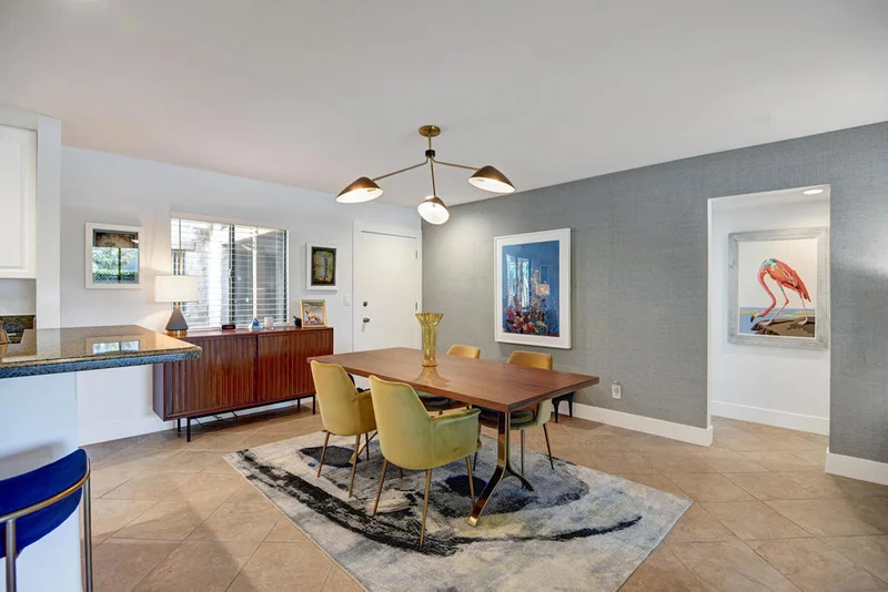 1050 Ramon #4, Palm Springs, CA 92264