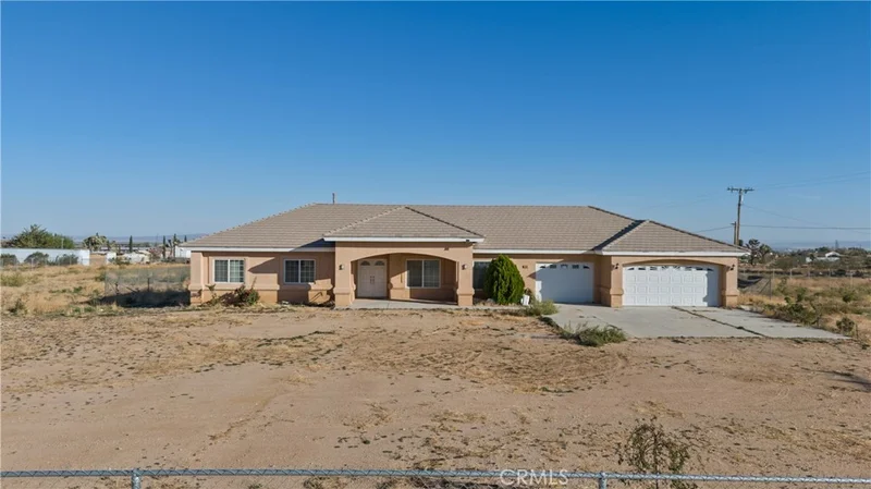 7676 Sunset, Phelan, CA 92371