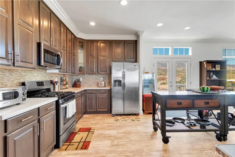 8974 Scrub Oak, Pinon Hills, CA 92372