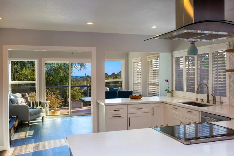 847 Sandcastle, Cardiff By The Sea, CA 92007
