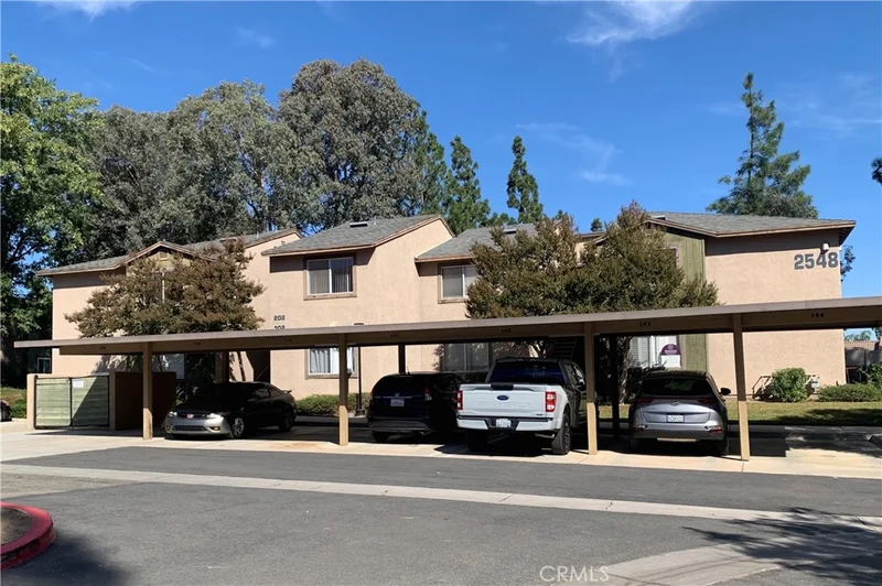2548 Avenida Del #202, Corona, CA 92882