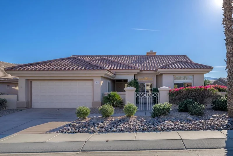 78073 Foxbrook, Palm Desert, CA 92211