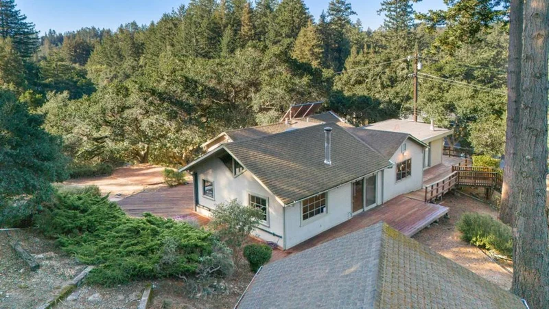 275 Rabbits Run, Santa Cruz, CA 95060