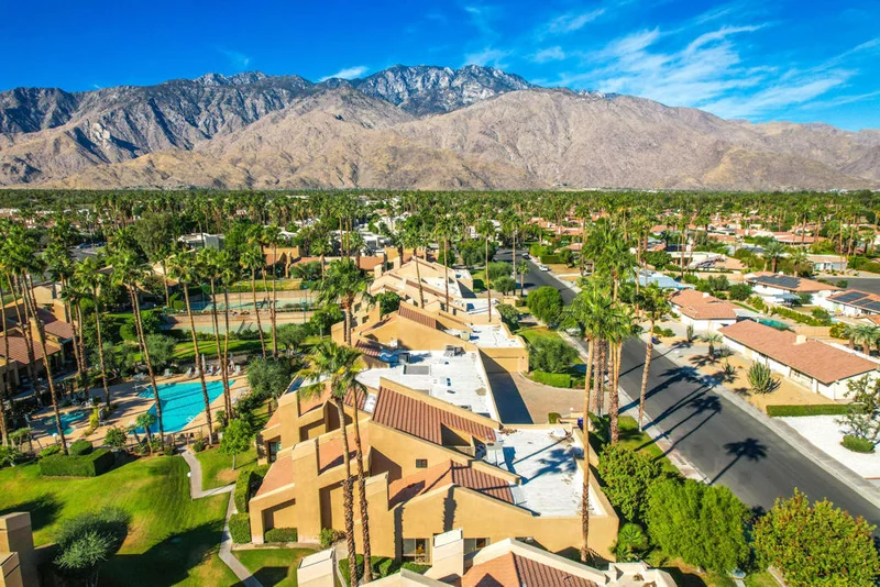 2985 Avery #F, Palm Springs, CA 92264
