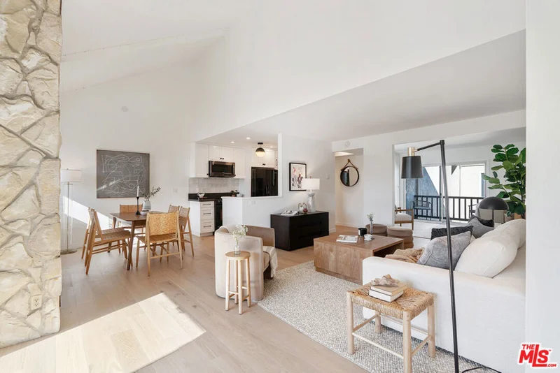 8740 Tuscany #301, Playa Del Rey, CA 90293